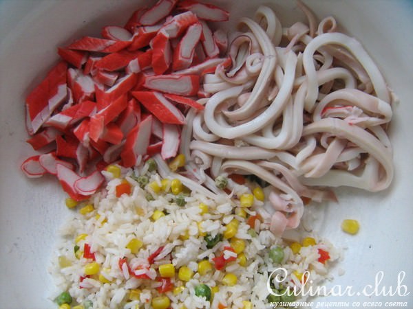 Салат из кальмаров.(Быстро,просто,вкусно!)