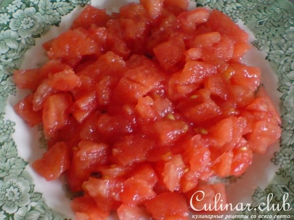 Лодочки из пекинской капусты с салатом из тунца