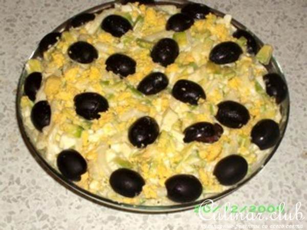 Салат из авокадо и макарон (мой вариант)