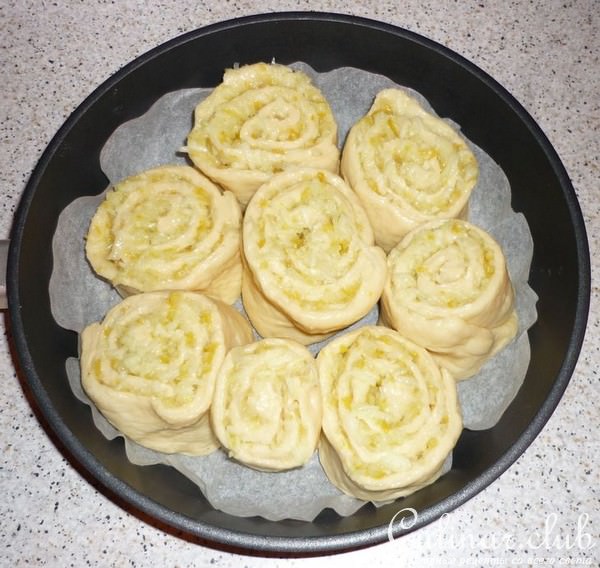 Лимонно-яблочный пирог