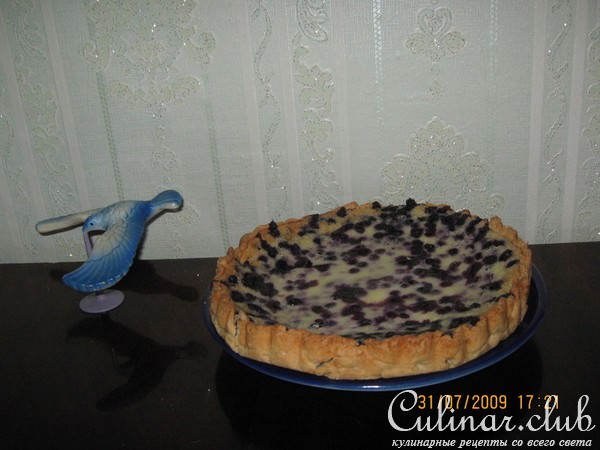 Песочный пирог с черникой