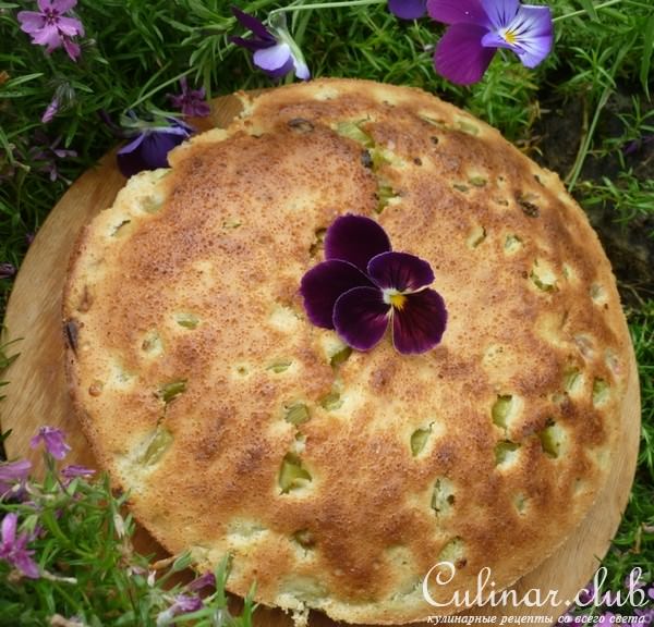 Пирог с ревенем или Рабарбарская шарлотка с кускусиком