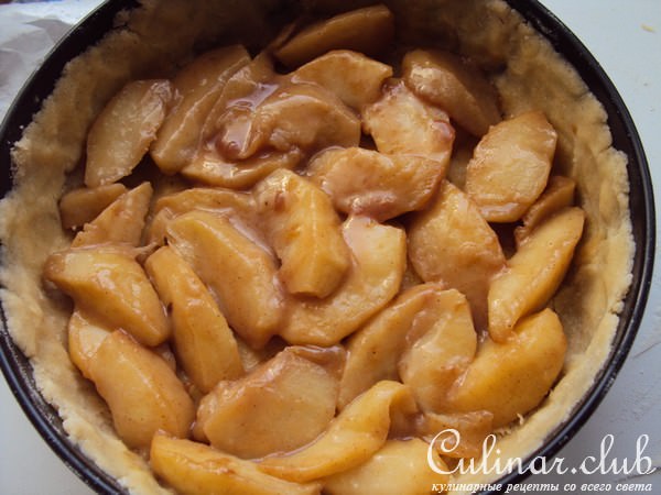 Нормандский яблочный пирог (Tarte normande aux pommes)
