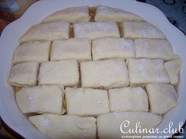 Пирог с хурмой "Брусчатка"