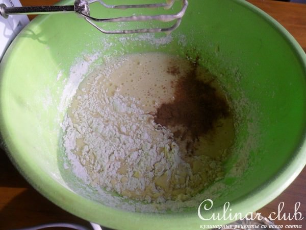 Шарлотка по-питерски в мультиварке