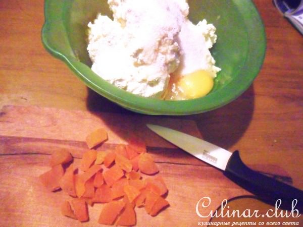 Тёртый пирог с курагой и абрикосовым вареньем к дню рождения Оленьки (pinkflamingo1962)