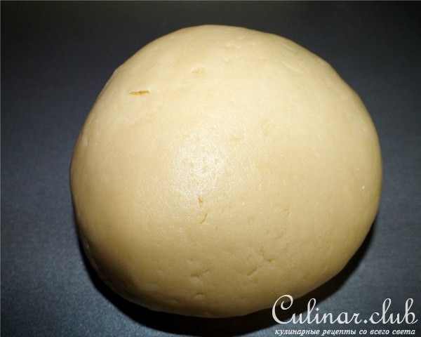 Пирог со сливой