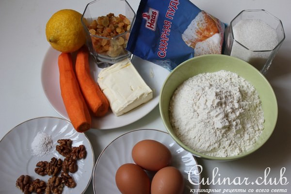 Морковный пирог с изюмом