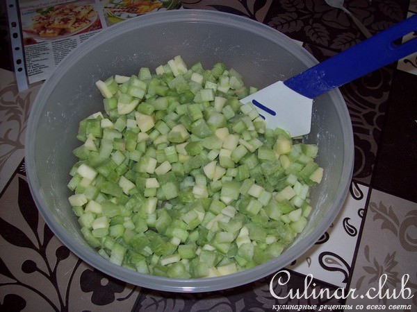 Пирог с ревенем и яблоками.