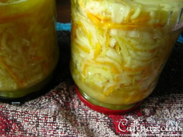 Салат из кабачков (мультиварка)
