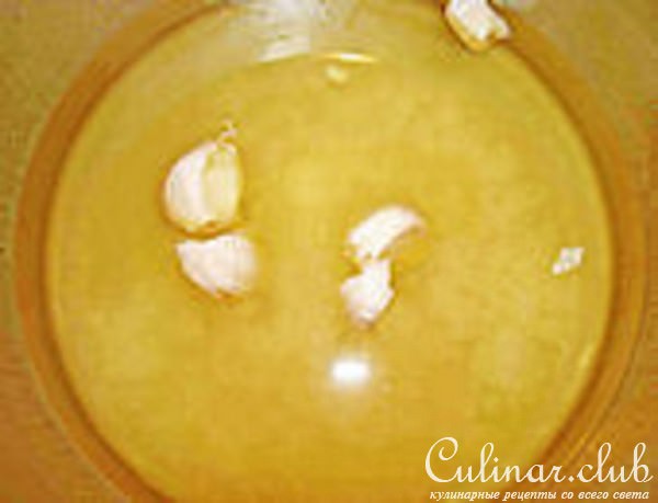 Маринованный,прянный чернослив.