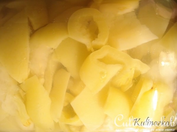 Перец, маринованный с яблочками