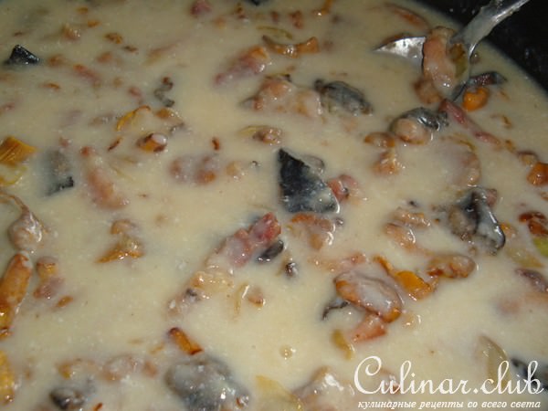 Грибной соус с беконом