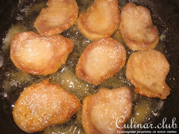 Простой и нежный соус к мясу