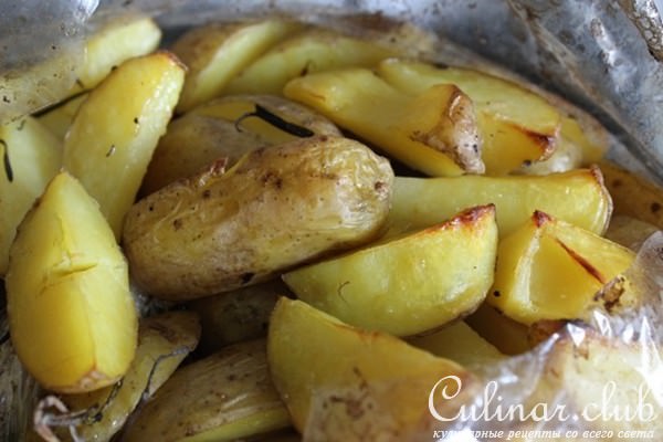 Маринад из лимона и розмарина и запеченная свиная корейка с картофелем