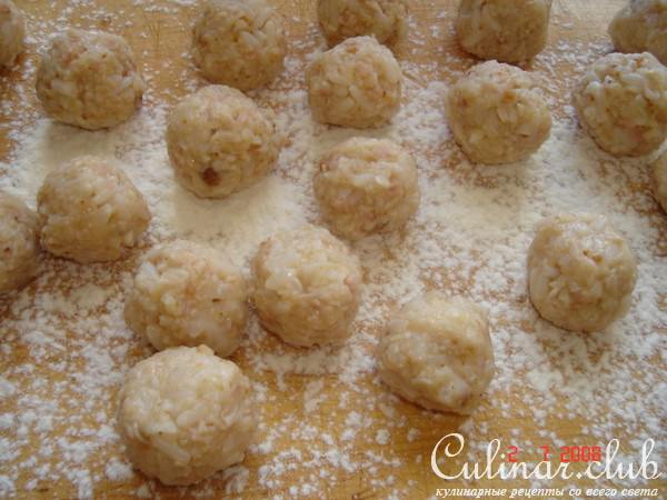 Рассольник с кальмаровыми фрикадельками