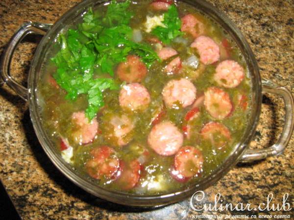 Суп из щавеля с колбасками