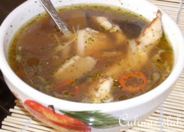 Курино-грибной суп с рисовой лапшой