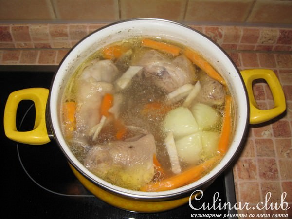 Лапша домашняя куриная