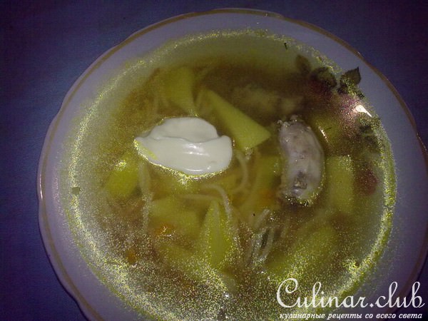 суп с куриной шеикой и вермишелькой