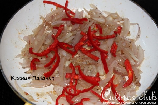 Густой куриный суп с луком