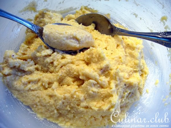 Куринный супчик с манными клецками и стручковой фасолью