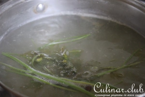 Куриный суп карри с кабачком и рисом