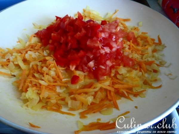 Лёгкий рыбный суп с овощами.