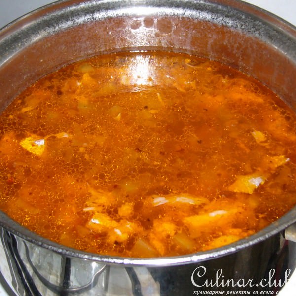 Рыбный суп с тыквой и кускусом