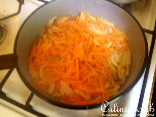 Суп с креветками и кальмарами