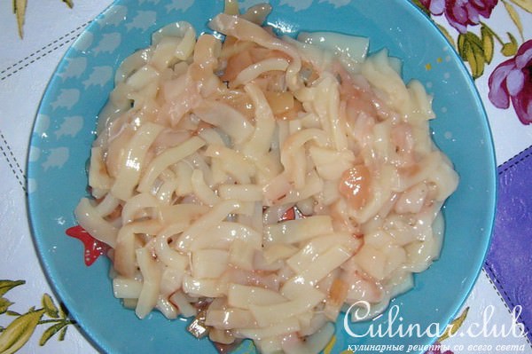 Суп гороховый с кальмарами