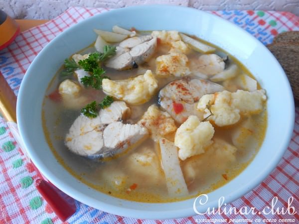 Рыбный суп с клецками