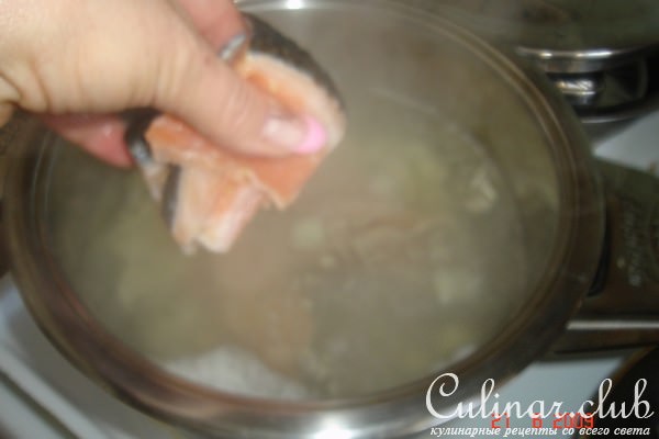 Рыбный суп с кукурузой
