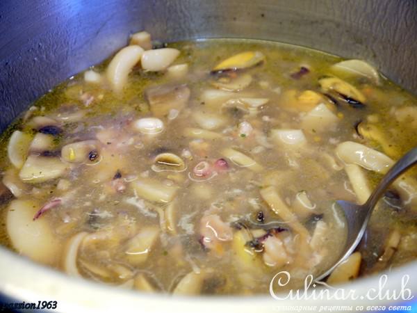 Касолет с дарами моря (Cassolette aux fruits de mer)