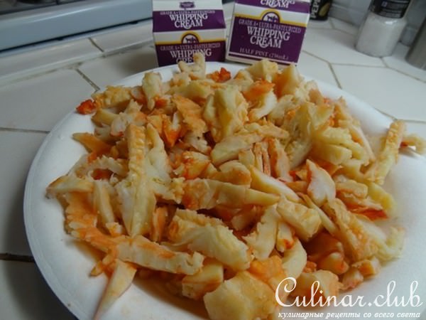 " Крем Суп с Грибами, Мясом Краба и Картофелем "