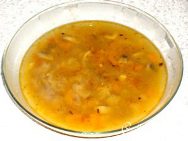 Суп сухарный с грибами