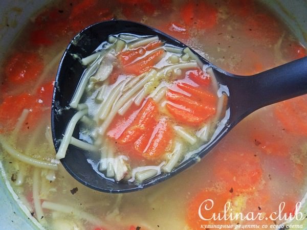 Суп с горохом и ломаной пастой