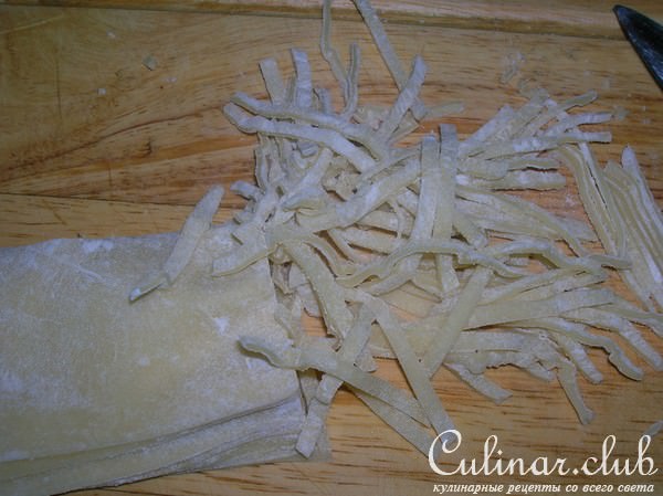 Лапша домашняя с белыми грибами + бонус в виде мини-шашлычков ( рецепт НЕпровинившегося мужа )