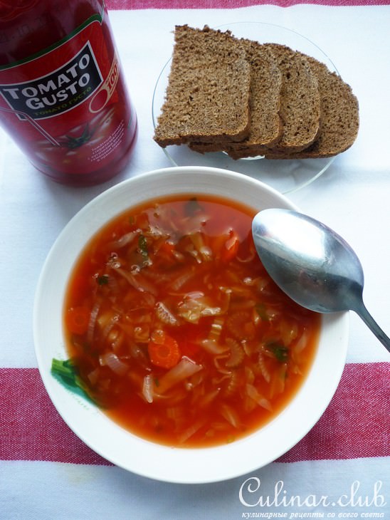 Суп томатный с капустой