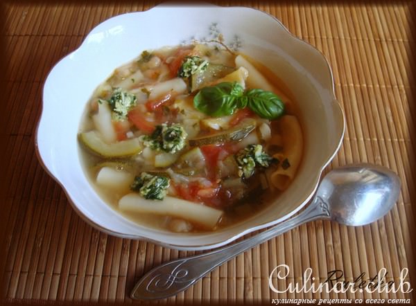 Овощной суп с белой фасолью,пастой и "песто"