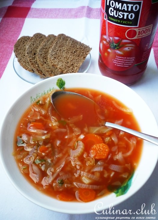 Суп томатный с капустой