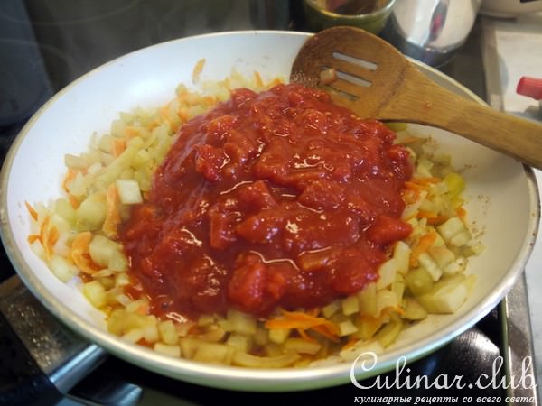 Солянка грибная с баклажанами