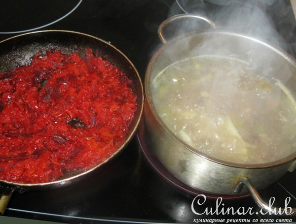 Борщ с грибами