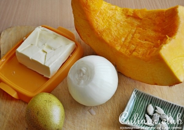 Суп из тыквы с грушей и корицей