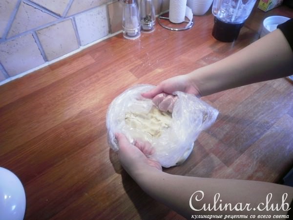 Тарт с карамелью и орехами пекан