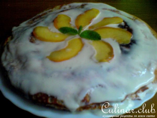 Блинный торт с персиками