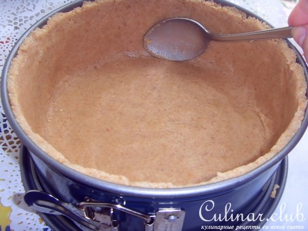 "ОШАЛЕВШАЯ ВАТРУШКА" (spicy cheesecake)