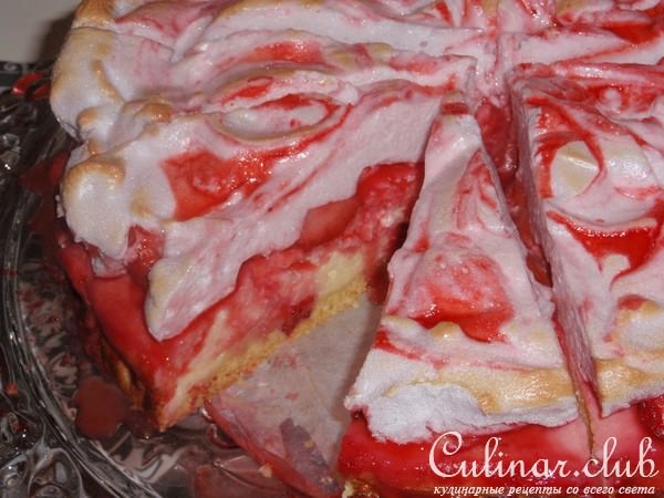 торт" Творожник с клубникой"