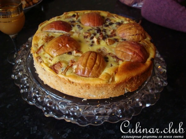 Сметанный пирог с яблоками