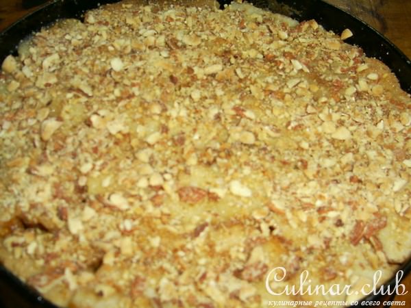 Запеканка из яблок и сухарей